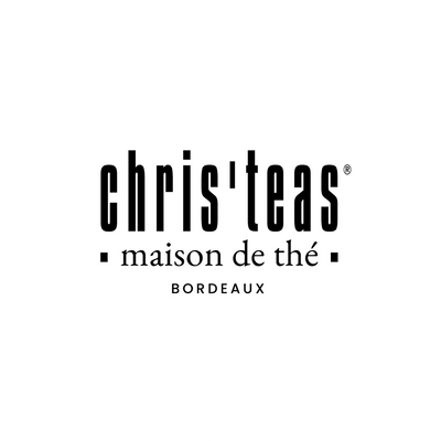 <div class="metafield-rich_text_field"><p>Chris'teas : L'art de l'assemblage et des thés <em>d'exception</em></p></div>