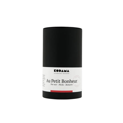 Boîte vrac 85g Au Petit Bonheur Bio de la maison de thé Kodama, un thé noir, pêche et romarin.